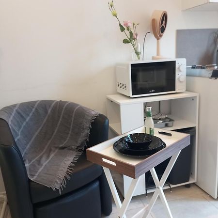 Studio De 14M2 Dans Une Maison Cagnes-sur-Mer Exteriér fotografie